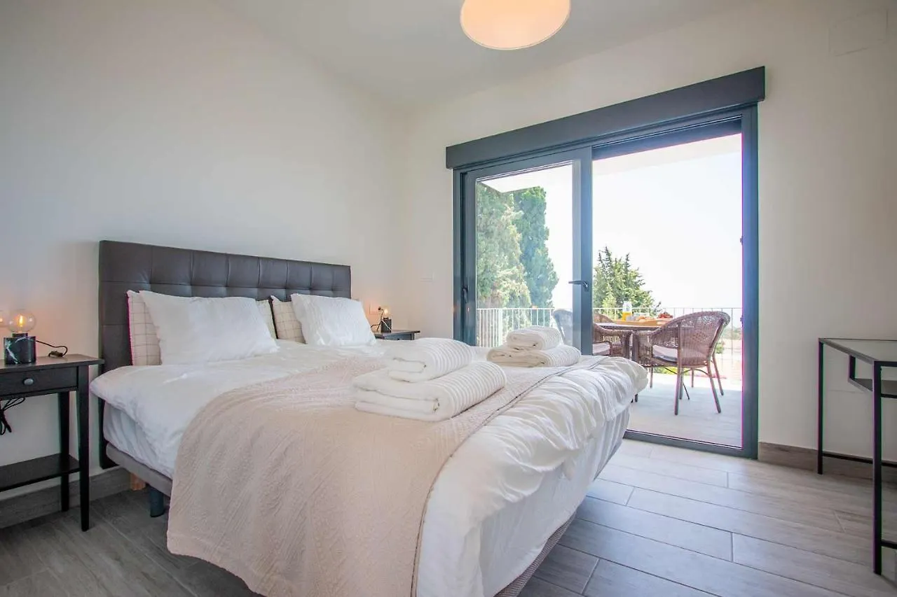 Capistrano Garden, Piscina Privada Y Vistas Al Mar Villa Nerja 0*,
